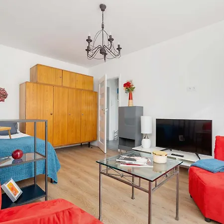 Colorful Studio Near The Spodek Arena In Katowice By Noclegi Renters Exterior photo