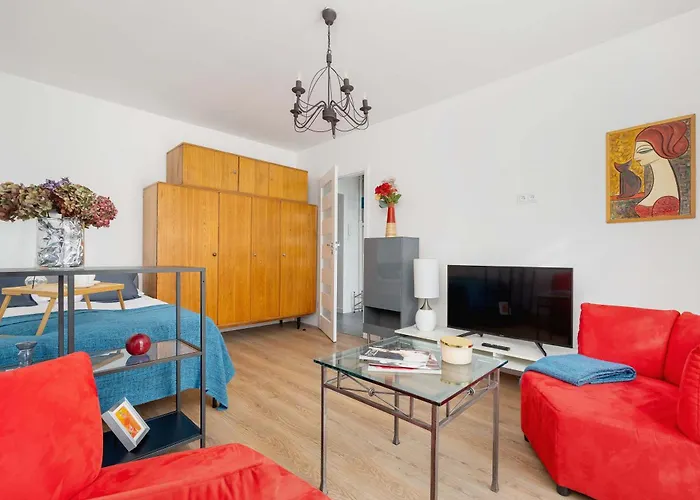 Colorful Studio Near The Spodek Arena In Katowice By Noclegi Renters