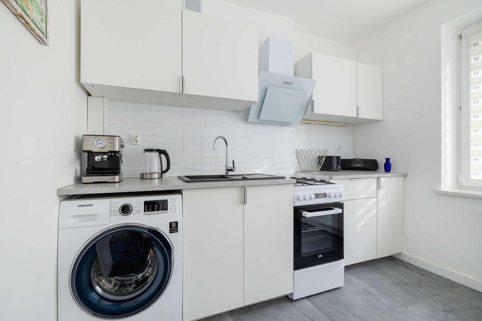 Apartment Colorful Near The Spodek Arena In By Renters Katowice